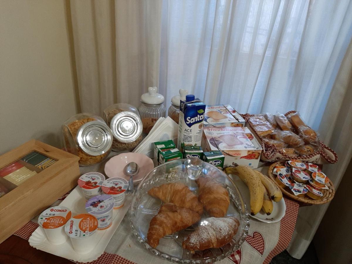 Bed & Breakfast La Casa Antica Макомер Экстерьер фото