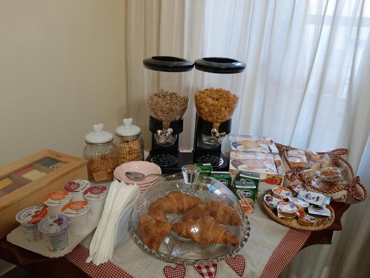 Bed & Breakfast La Casa Antica Макомер Экстерьер фото