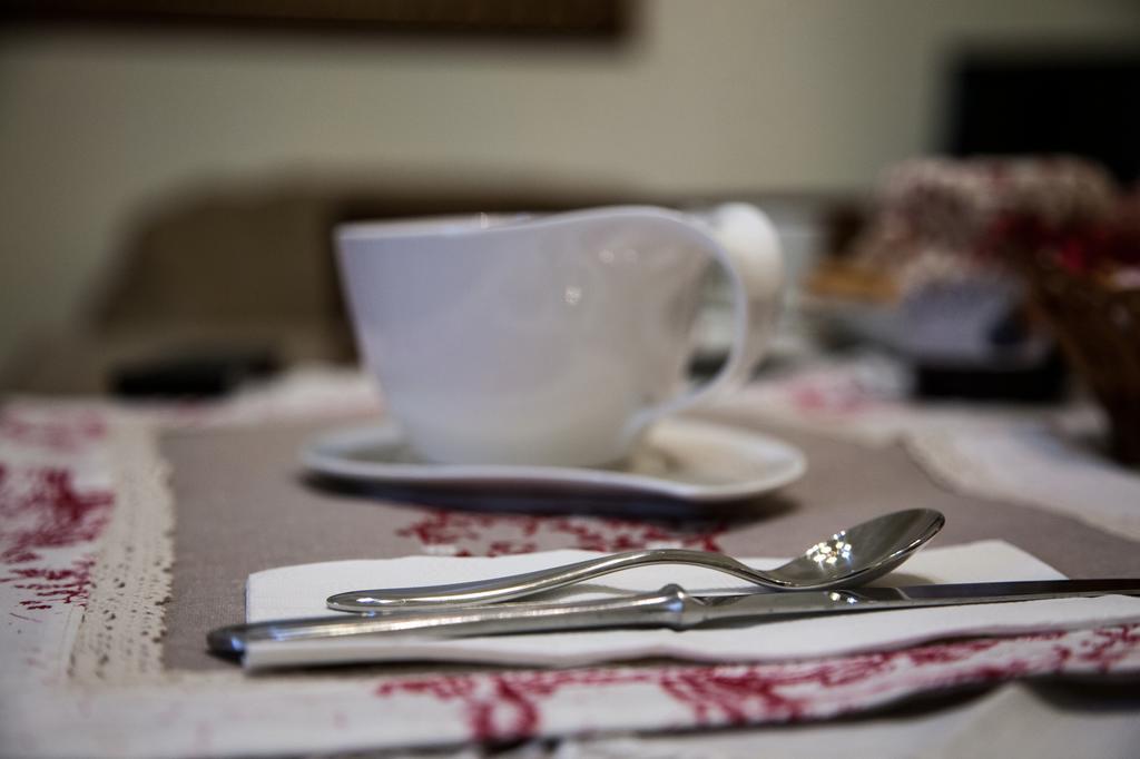 Bed & Breakfast La Casa Antica Макомер Экстерьер фото