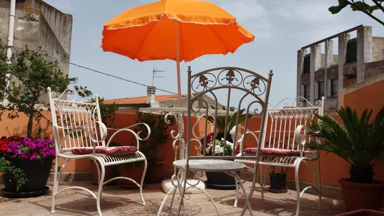 Bed & Breakfast La Casa Antica Макомер Экстерьер фото